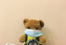 면역력 강화를 위한 운동법, 몸과 마음을 동시에 챙기다 brown bear plush toy beside white and black round frame