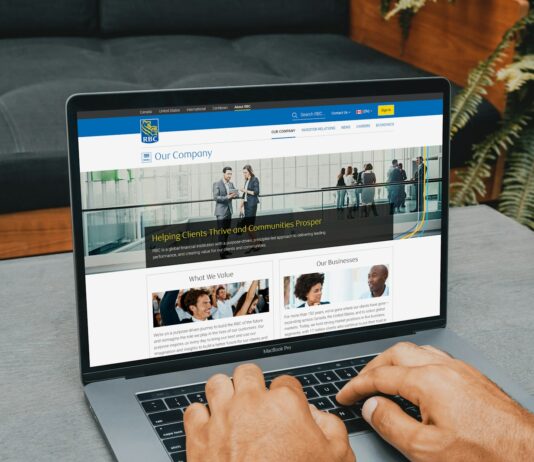 ‘AI와 함께하는 건강 관리, 일상 속 똑똑한 변화 이끈다’ a man using a laptop computer on a table