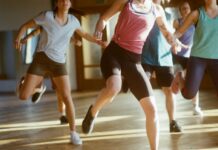 나이 잊은 열정, 실버 댄스가 가져온 인생 2막의 건강 판타지 group of women running on brown wooden floor